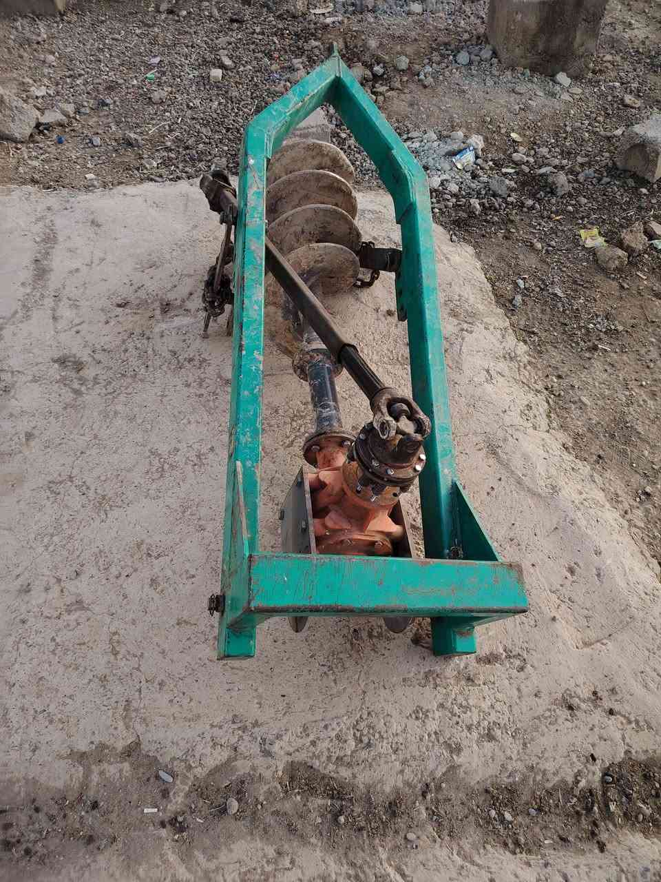 حفاره اعمده للبيع جاهزه للعمل
السعر مليونين وبيهه مجال عنوان جلولاء قريت أجميله 

***********
