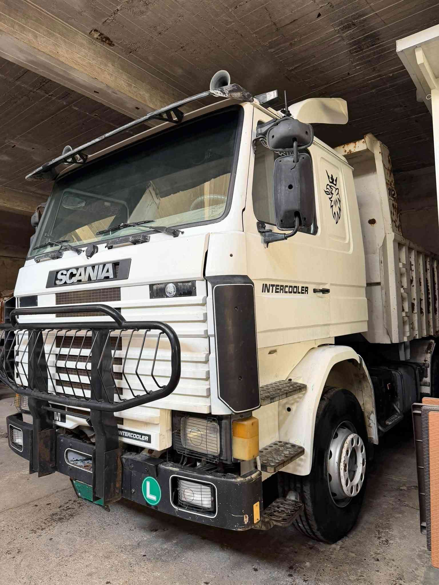 سكانيا 112
سنوية ورقم جديد
مكينة معمرة جديد
بدون صبغ 
***********
***********
