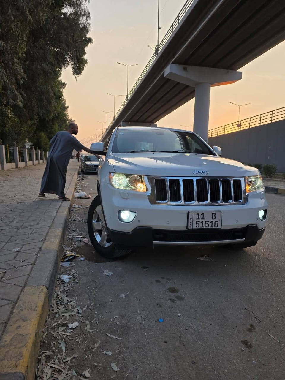 لاريدو موديل 2013 خليجي رقم بغداد   مكفولة بيهة بارد كلش بسيط  مكينه تبريد كفالة   باسمي تحويل ثاني يوم السيارة  كشنات كهرباء 
فتحة فور ويل حساسات وباقي مواصفات الخليجي معروفة. . السعر ١٧٠   مكان السيارة ميسان   للاستفسار  ***********  غير متواجد بالفيس اتصل وبيك خير وتدلل
