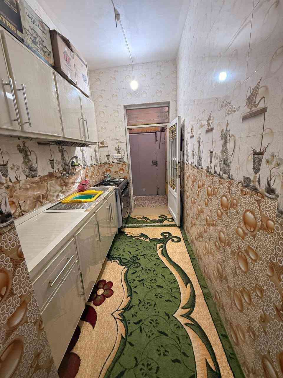 سلام عليكم بيت للبيع في حي النداء منطقت 57 ..المساحه 60 متر يحتوي على طارمه زغيره وستقبال ومطبخ وصاله وصحيات ومكشوفه وغرفه طابق واحد. ***********
