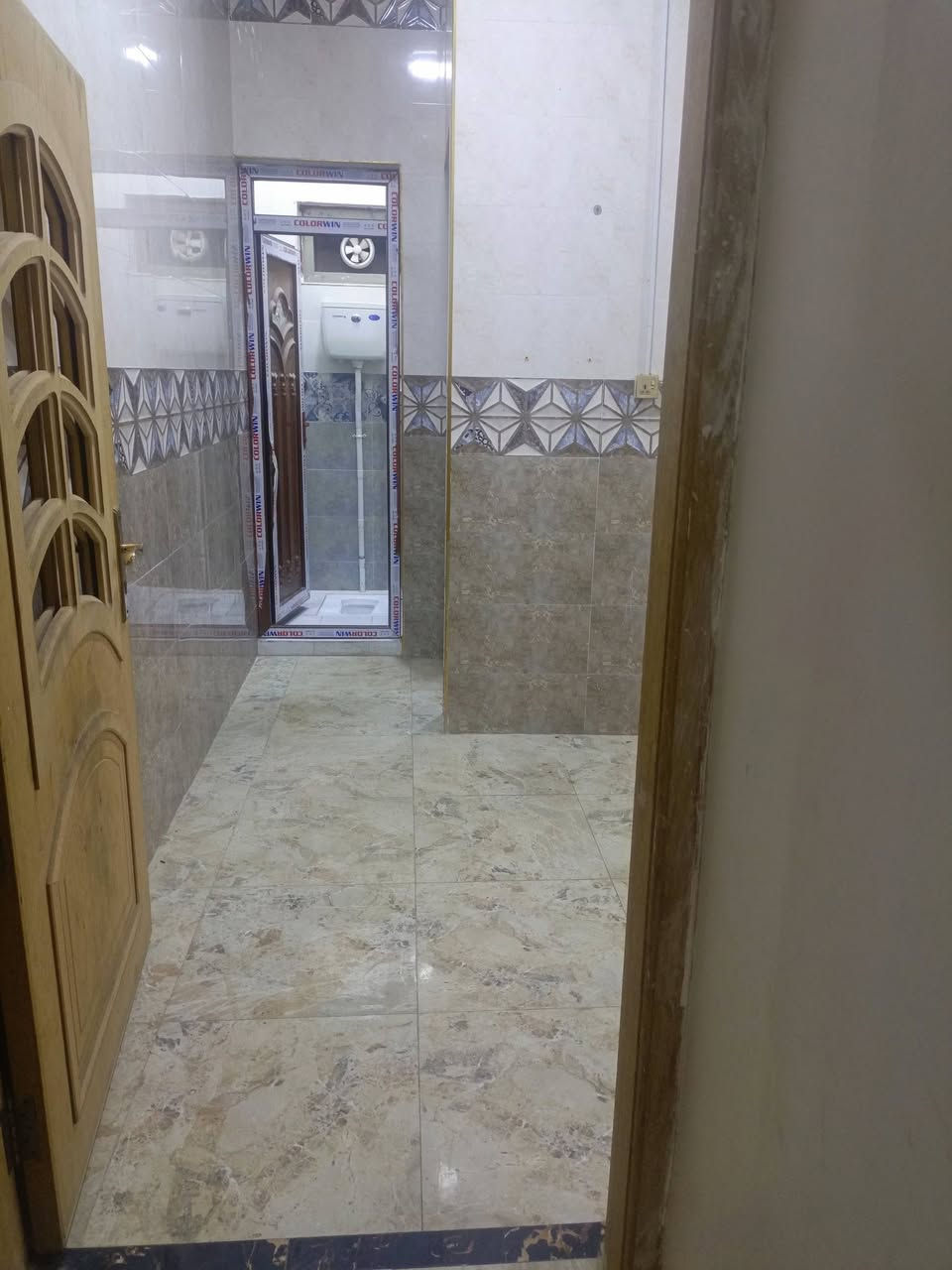 السلام عليكم
يوجد لدينا شقه للايجار 
بالخليفة بالسوره بالصوفية 
صاله 
مطبخ 
غرفتين 
حمام 
لايجار ٣٥٠الف 
      

للمزيد من التفاصيل يمكنكم زيارة مكتبناا مكتب العين العقار ع شارع 40 مدخل الصوفيه 

او الاتصال على الارقام 

***********

***********
