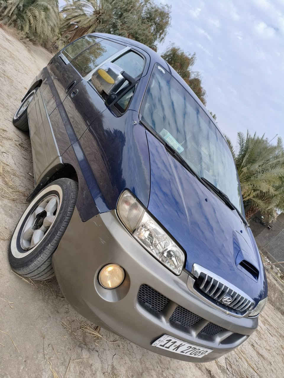 السلام عليكم ستاركس 2004 مسكر اوتو ماتيك  سنويه لل30رقم بغداد نكليزي خصوصي هزه جديده مداور ثاني يوم كفاله عامه قطرة صبغ مابيهه عله وضع الشركه تخم تاير جديد تبريد ثلج  حته تدفئه شغاله كهربائيات كله شغاله مكينه وكير خير من الله السياره ماعايزه شي السعر 90اتصل وبيك خير وتدلل غير متواجد عل فيس ***********موجود واتساب
