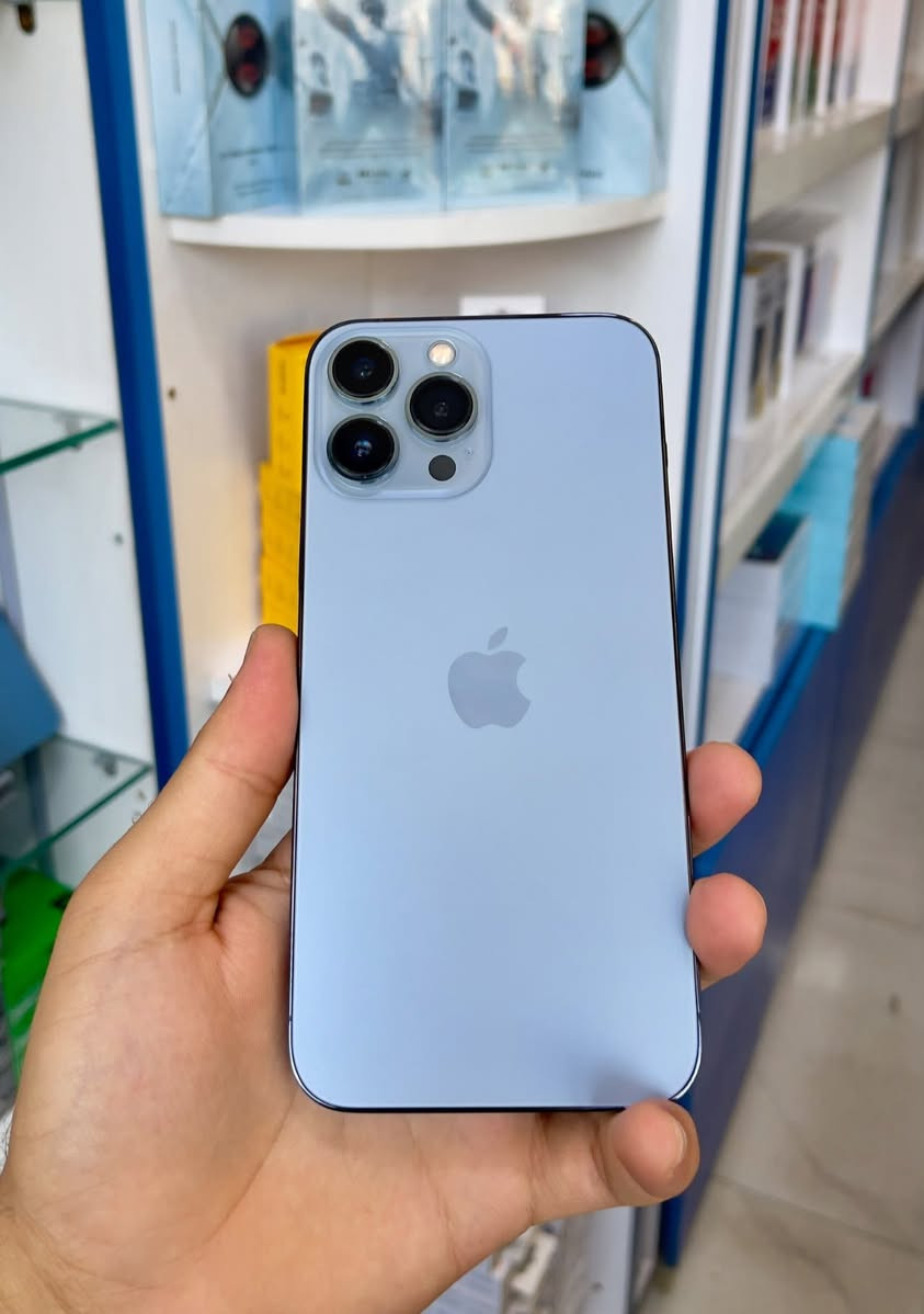 مجموعة اجهزة مستخدمة بنظافة عالية 
توصيل لكل العراق متوفر 🔥🔥

1. iPhone 17 pro max za
512G battery 99% 🔋
1.900.000 IQ

2.iPhone 17 pro max AE 
نسخة الشرق اوسط
256G battery 99‎%‎🔋
1.675.000

3. iPhone 14 pro max LL
256G battery 95%🔋
890.000

4.iPhone 13 pro max 
256G battery 100%🔋
750.000

5. ريدمي نوت 15 برو 
26 دورة مشحون 
ذاكرة 256 والعشوائية 8 
سعر 320.000 الف 

6. ريدمي نوت 15 برو بلص 
22 دورة مشحون 
الذاكرة 512 والعشوائية 12 
سعر 540.000 الف

📍العنوان البصرة قضاء المدينة السوق مجمع الحسين التجاري.

للتواصل واتساب او خاص ***********
2
