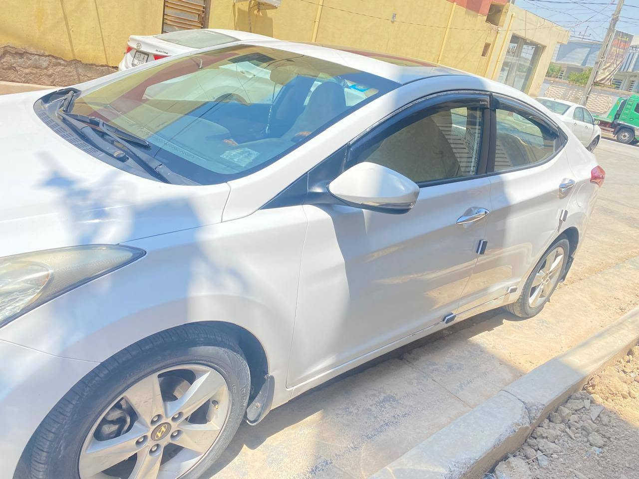 الانترا 14مكفوله مكينه 1800 بالخير ولا تنقيص فول مواصفات ب117مجال قليل باسمي تبريد ثلج  الاستفسار ***********
