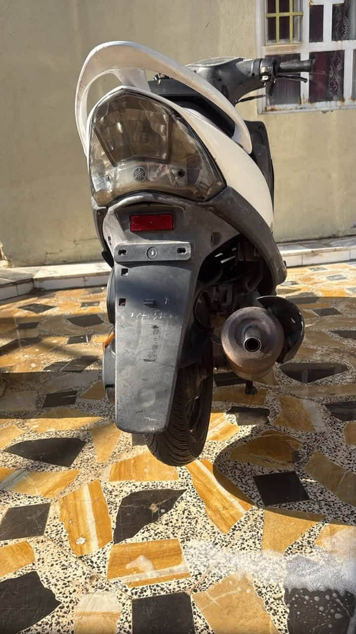 دراجه ماكس للبيع نظافتها 80 بالميه السعر 750 والتواصل ع هذا الرقم ومكلف بالنشر ***********
