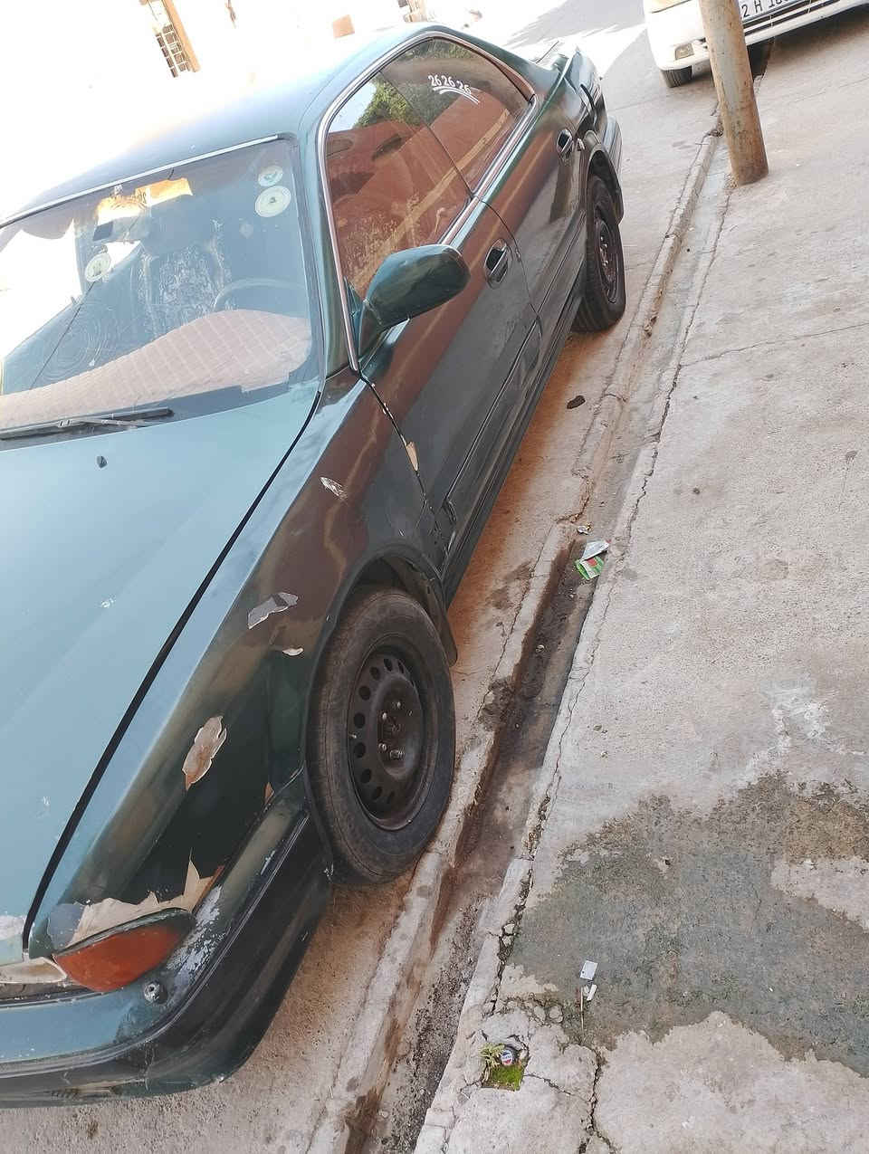 موديل 1992
كير رقم 1 نايت
مكينه نه فخي هيه 
تاخم تايه تاخمي بن زگي زور باشه
ره نگ زه يتوني
سياره كه بي مسروفه مالي دوسته
سنوي اسلي له كه له اولياتي بشرته
مالي فقيره
كورينوه ش دكم
15مجال سعرى
***********
***********
شوين هه ولير

