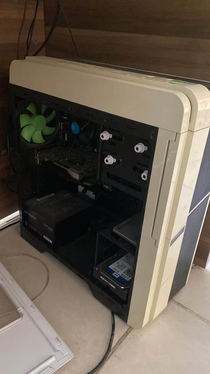 i5 الجيل السابع • GTX 1050 Ti • رام ٨جيجا
