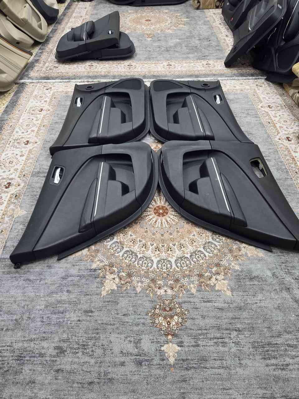 تخم بطاين 
اوبامه 
وجارجر
انسب الاسعار
***********
***********
