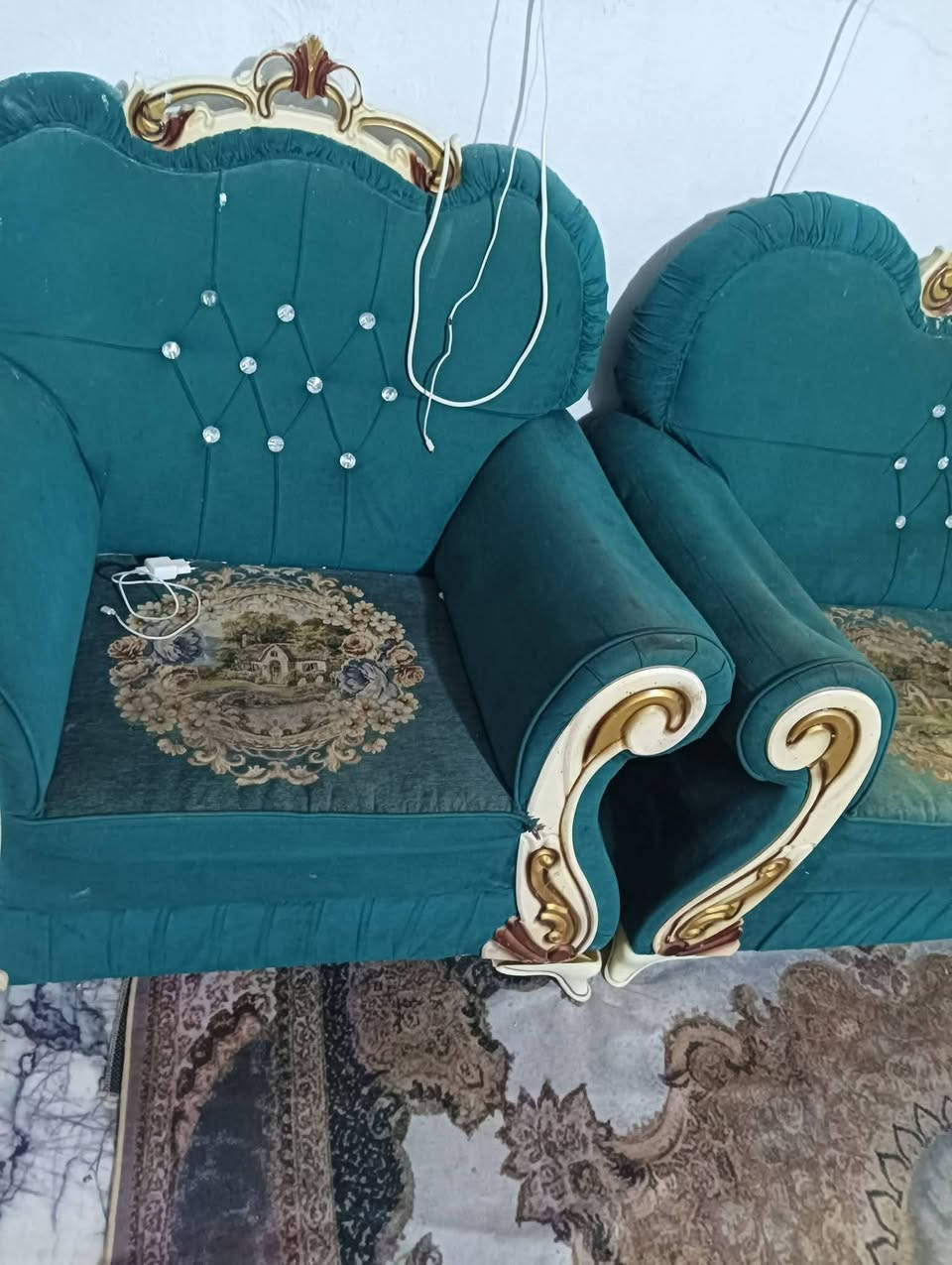 السلام عليكم تخم للبيع ب150الف
شاوي ،نزلة العيد الاستفسار ***********
