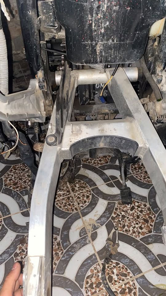 قطع غيار • متوفر • سيارات