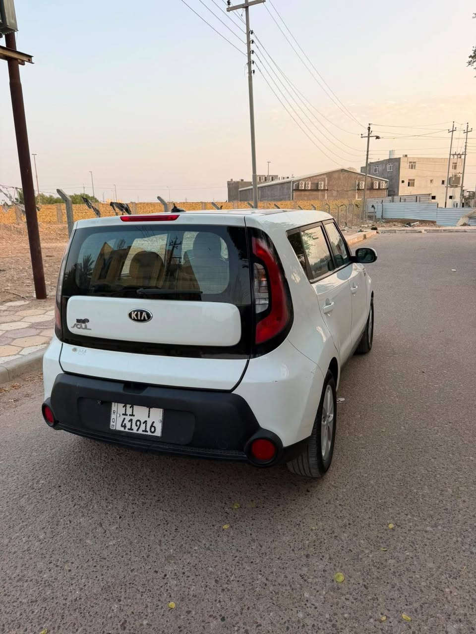 كيا صول مديل ١٦  رقم بغداد انكليزي مكان السياره ميسان ماشيه ٤٨ محرك  ١٦٠٠ للاستفسار الاتصال ***********

