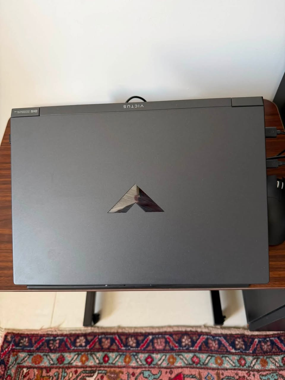 لابتوب  hp victus
Cpu : i5 13420 H

Vga : nvidia rtx 4050  6 g

Memory: 32 g  (16+16) 

Ssd : 512g

15.5 fhd 144 HZ

Wifi 6 bluetooth 5

Win 11 home
***********
السعر مليون وربع 
ملاحظة اضافة رام  ddr4. 16g
