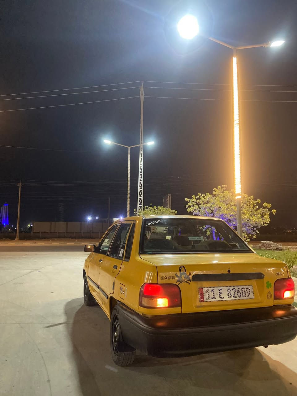 للبيع سايبه موديل 13 رقم انكليزي مصفره هيئه وغرامات شواصي نظاف حداديه جديده دبلات امامي وخلفي جدد المكان نجف الأشرف السعر 25 وبيها مجال رقم الهاتف ***********
