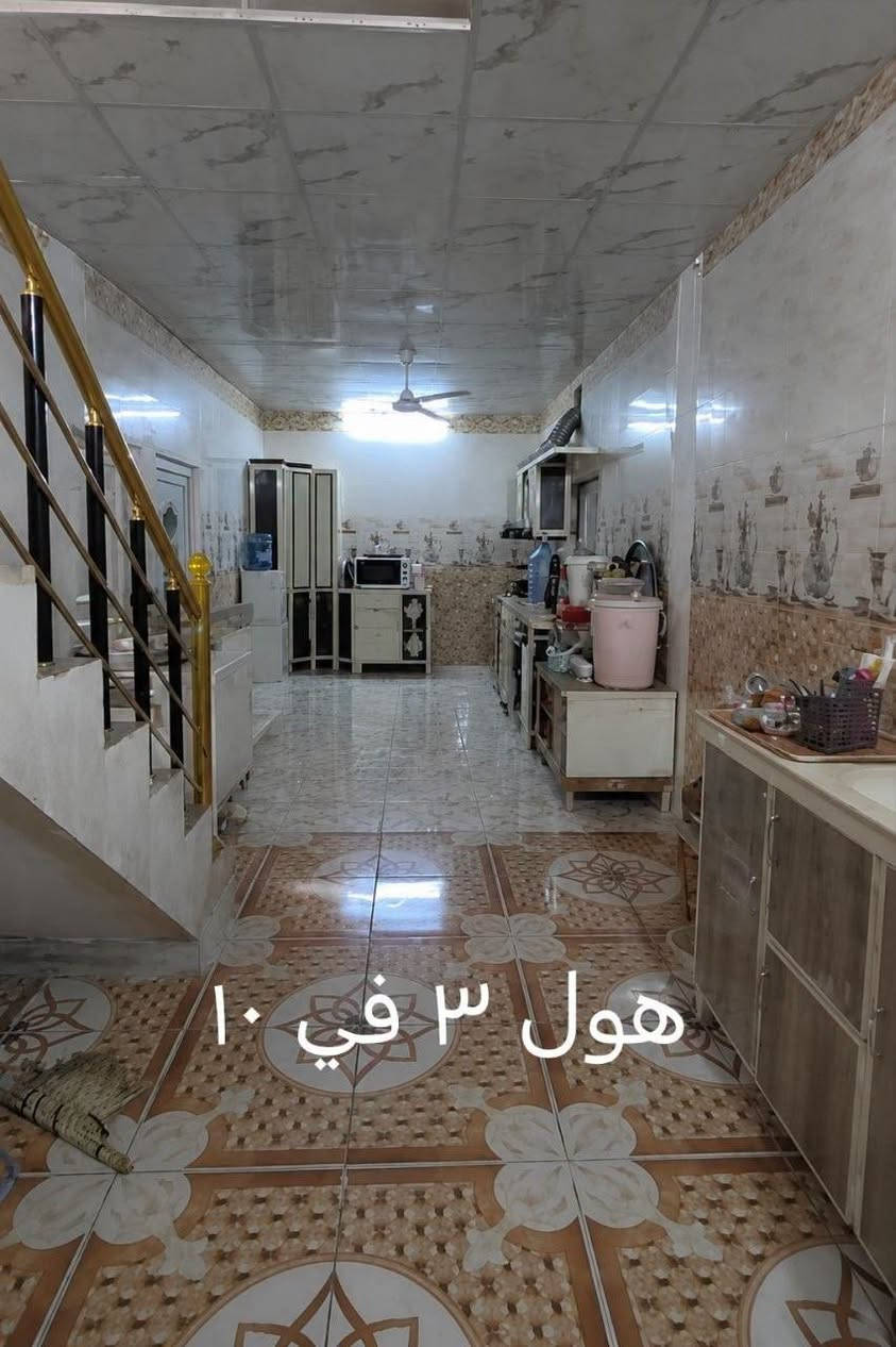بيت للبيع 200 متر طابو صرف باسم شخص واحد طابقين 5 غرف نوم واستقبال وهول ومطبخ اغلب الغرف سويت العنوان كركوك حي النصر قرب مستشفى النصر السعر 145 مليون وبي مجال الاستفسار مراجعة مكتب الصالح للعقار  كركوك حي النصر شارع الوسط ***********

نص مكتوب في الصور:
- هول ٣ في ١٠
- غرفة نوم 1
- استقبال