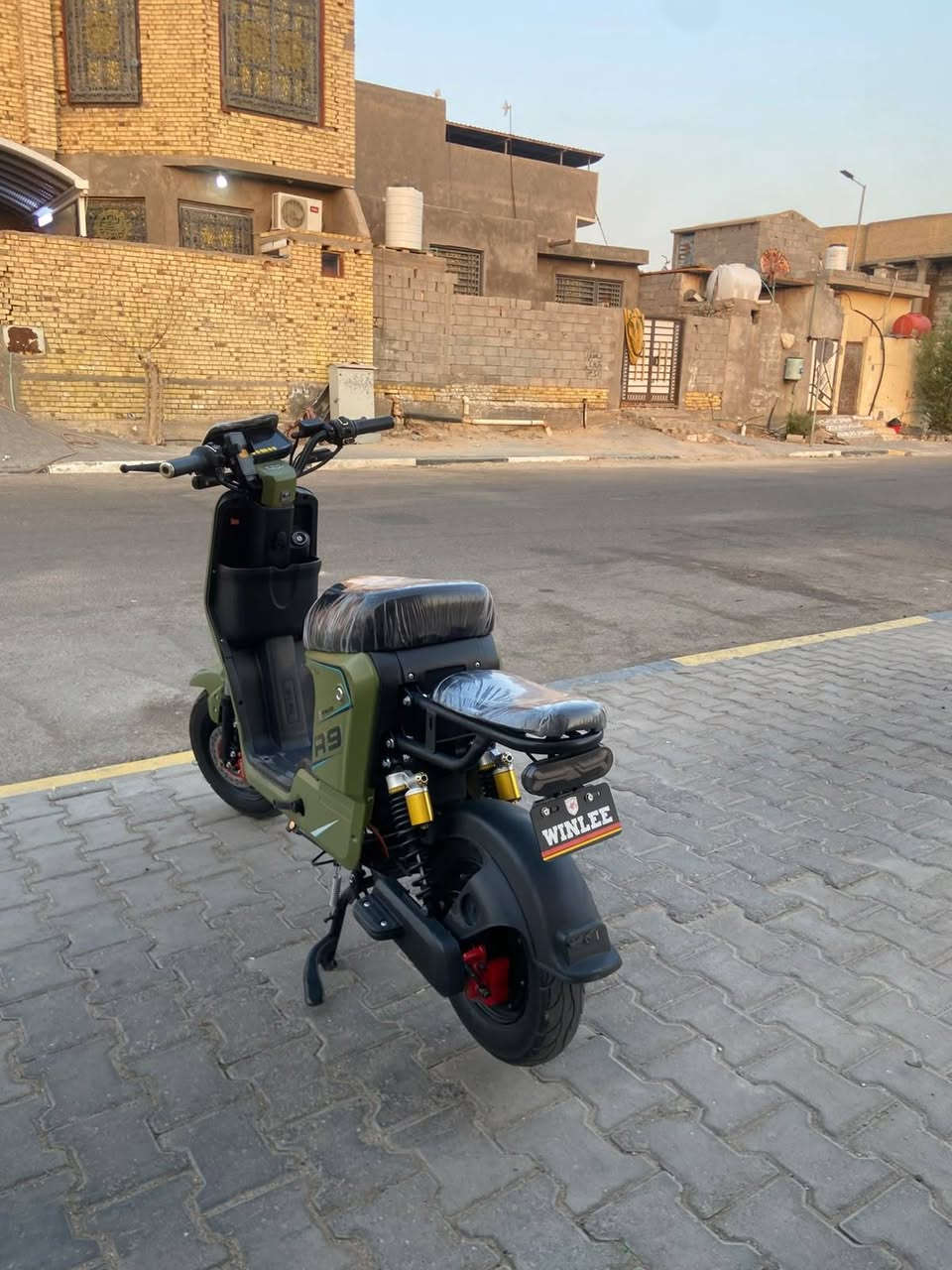 سلام عليكم
دراجه R9 لون فستقي
ستخدام قليل وصل الشراء موجود 2اشهر من طالعه من الوكيل  مكفوله كفاله عامه 
5 بطاريات حجم كبير 32 إمبير
4 نمر سرعه 109 بل شاشه
كهربائيات كلها شغاله لايت عالي ناصي وبلوتوث
نضام سرقه اشاير نضام  R
شاحنه لصليه مالتها+سله+كفات
وياها سويج وبصمه تشغيل عن بعد بيع مستعجل 
(475) وبيها مجال 
عنوان بصره حي لصدقاء 
واتساب ***********
