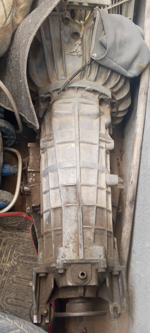 سلام عليكم تخمين ترايش صفاح 700نكيل وبدون وكير ميكانيك بس البك مابي النمر بقيه مابيهن شي الي يحتاجهن بي خير ويدلل***********
