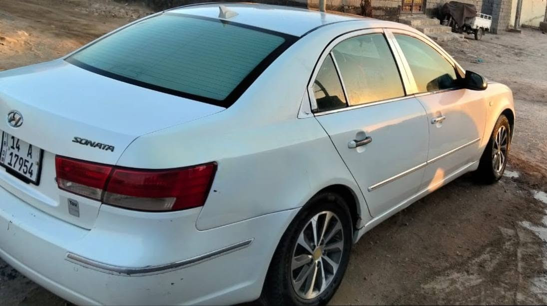 سوناتا2009خليجي2400 محرك وكير جدد تبريد حداديه تخم تاير سعر90وبيه مجال بسمي تحويل ثاني يوم***********
