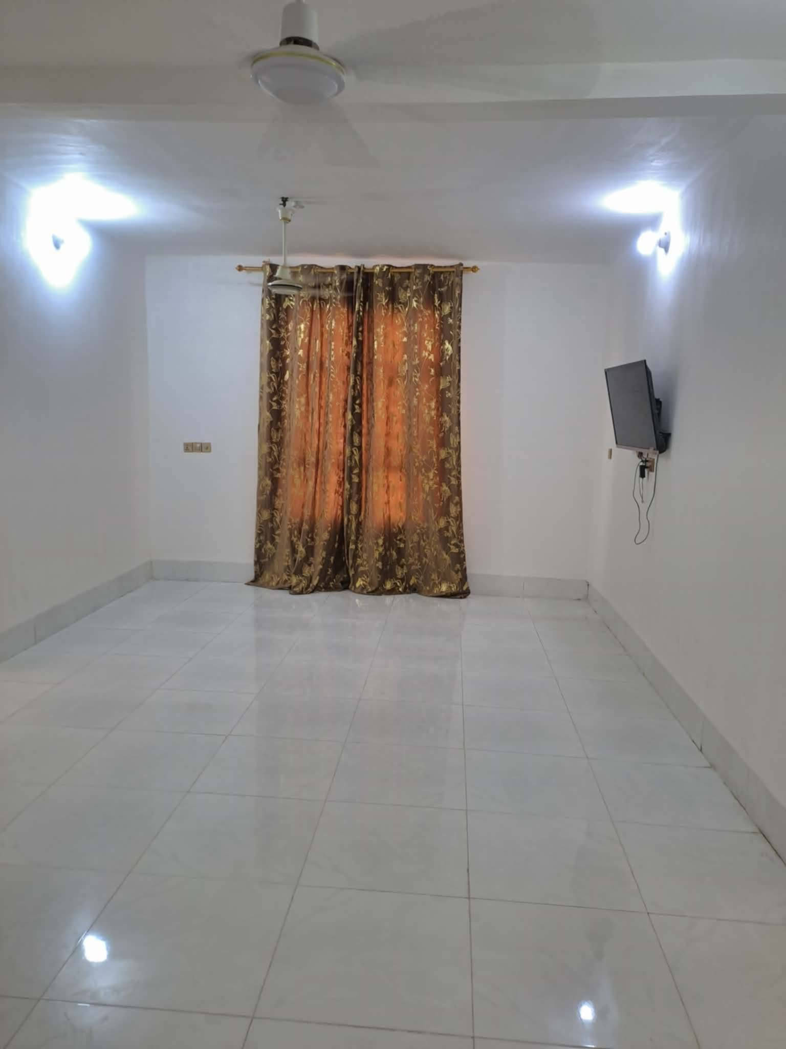 دار زراعي المساحه 300متر سند 25 مرقم بلديه بيت جاهز لسكن كامل مكمل غرفتين صاله مطبخ حابارد صحيان داخليه وخارجيه سطح شتايكر  البيت نضيف جدا العنوان حي الصدر الثالث شارع المستوصف نهايته عبر المشروع
دار زراعي المساحه 300متر سند 25 مرقم بلديه بيت جاهز لسكن كامل مكمل غرفتين صاله مطبخ حابارد صحيات داخليه وخارجيه سطح شتايكر  البيت نضيف جدا العنوان حي الصدر الثالث شارع المستوصف نهايته عبر المشروع
منطقه هادئه وجيرانه ناس محترمين
ملاحظة. البيع نقد فقط منتعامل بالاقساط 
لاستفسار الاتصال***********
