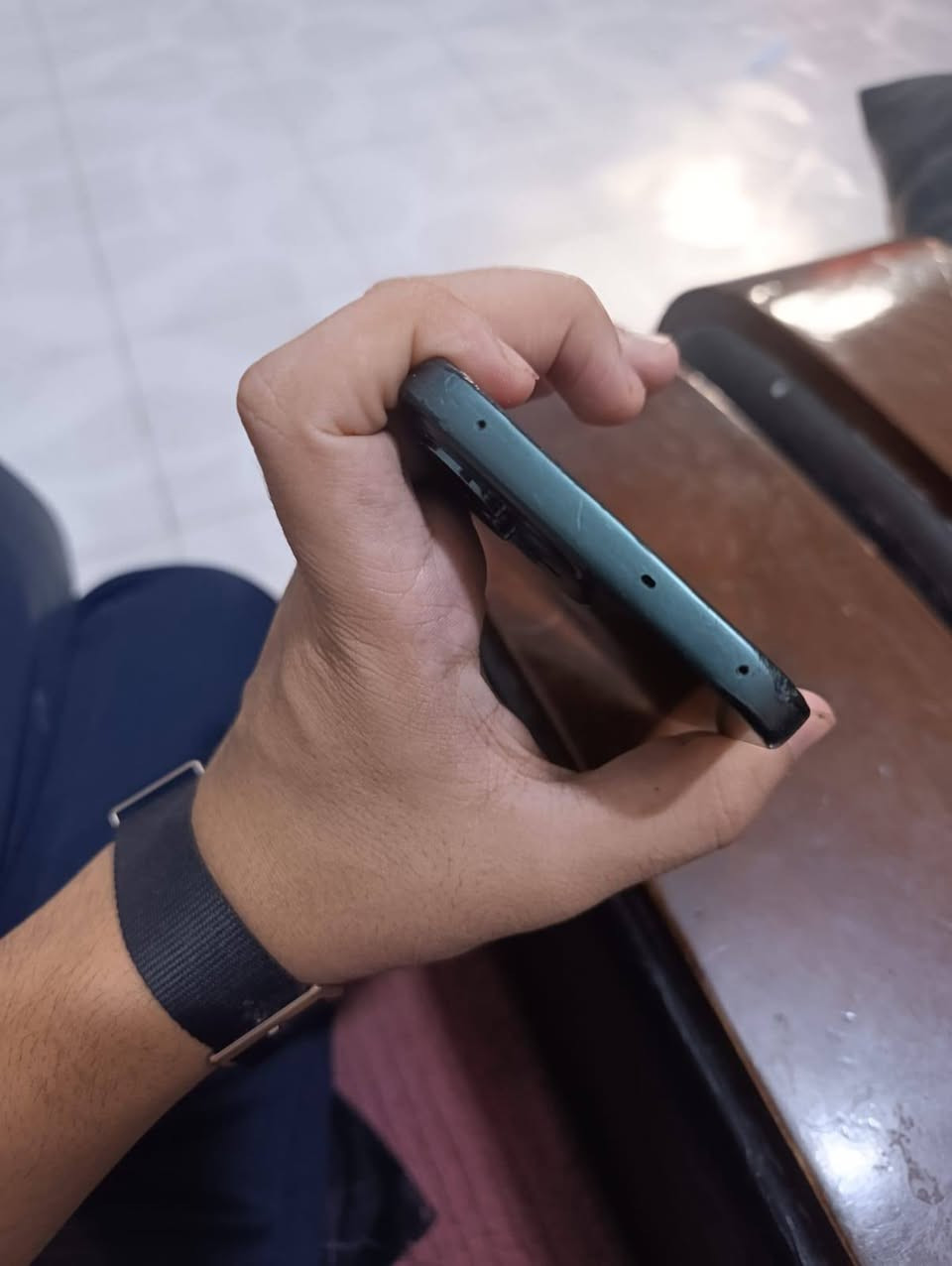 للبيع او مراوس 
OPPO Reno14 F 5G
الذاكرة 512 
الرام 12+12
المعالج Qualcomm Snapdragon 6 Gen 1
البطارية عملاقة 6000
الكامرة 50 ميكابيكسل تدعم 
الذكاء الاصطناعي 
يدعم تصوير الفيديو 4k
السلبيات فقط الون الي طالع بالشاشه صارله شهر استعمال وما زايد
يفيد العاب جداً بل العاب وتصوير صورته كلش حلوه 
الموبايل مكفول من الفتح
