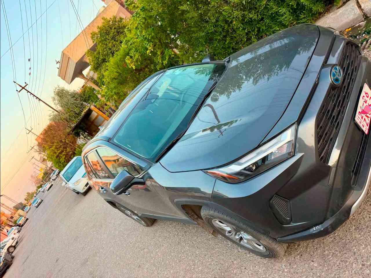 راف فور 2024 ماشية 21 الف بنزين ⛽️ وهايبرد
موصفات 🚙 XLE فول دفع رباعي سلايت فتحة وبصمة وابواب بصمة وجنطة كهرباء رادار امامي جوانب كله بلادي حجر صالنصا بلادي تبريد قطعتين تحكمات شاشه كامرة كشنات تدفئة  لون نفطي بدون نقص سيارة جديد داخله للعراق بدون رقم تترقم فقط شمالي (أربيل او سليمانية او دهوك او حلبجة )حسبة رغبة المشتري وتريد نرقمه حاضر الك بيوم واحد او تريد رقمه بنفسك
🚗 بدون صبغ بدون تبديل بدون شخوط بدون رصعات بدون دواخل بدون غرق بدون ارباك جميعها سليمة سيارة شرط فقط 4 اصابع بارد خفيف مقدمة جاملغ سايق لا غيره 
مكان سيارة كركوك حي العسكري سعره 225 بيه مجال للطيبين 
***********
