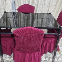ميز طعام • ٤ كراسي • حديد