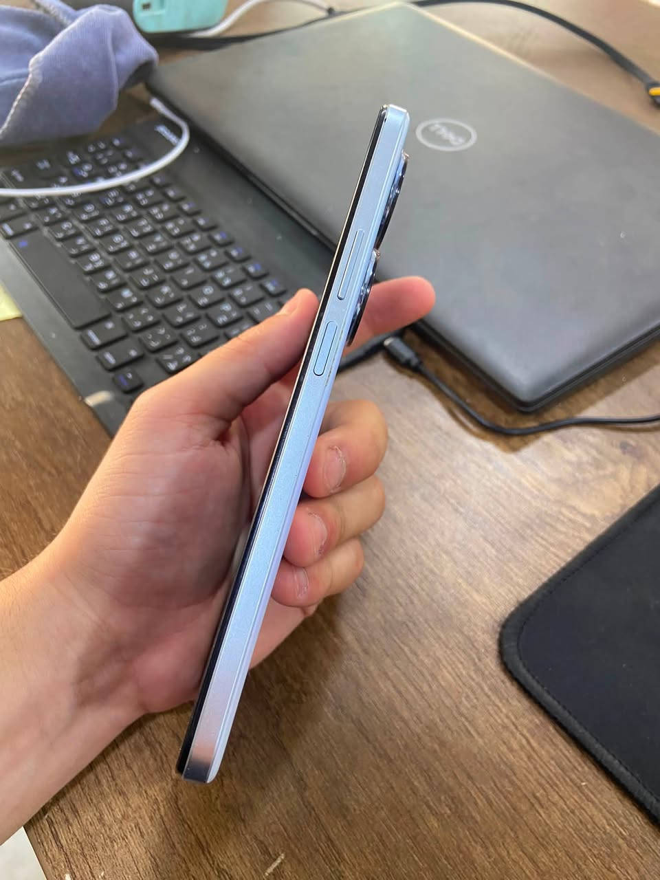 جهاز للبيع
HONOR X7b 

ذاكرة 256 
الرام 6+6
بطاريه 6000 وحش 
معالج سناب دراكون 680 
قوي بالالعاب و شحن يدوم بطاريه عملاقه
جهاز معروف بالقوه والمواصفات 
مستخدم تقريبا 3 اشهر فقط موجود الكارتون والملحقات 
جهاز كلش نظيف ** فقط بي فطر صغير بالشاشا 

السعر 175 الف وبي مجال
مكاني موصل ايسر رقم : 
*********** 
***********
