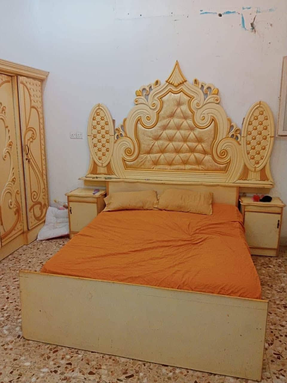 غرفه 200وبيه مجال مكان نجف حي النداء +964 784 540 4094
