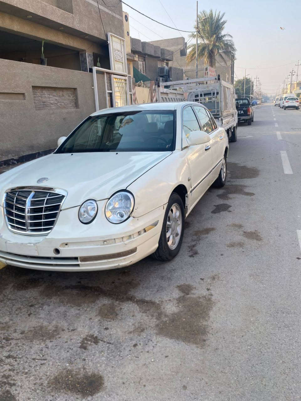 سلام عليكم سياره كيه اوبرس مال مزاد موديل 2006 سياره جاهزه بس نقص حداديه السعر 35وبيه مجال مكان السياره واسط رقم ***********
