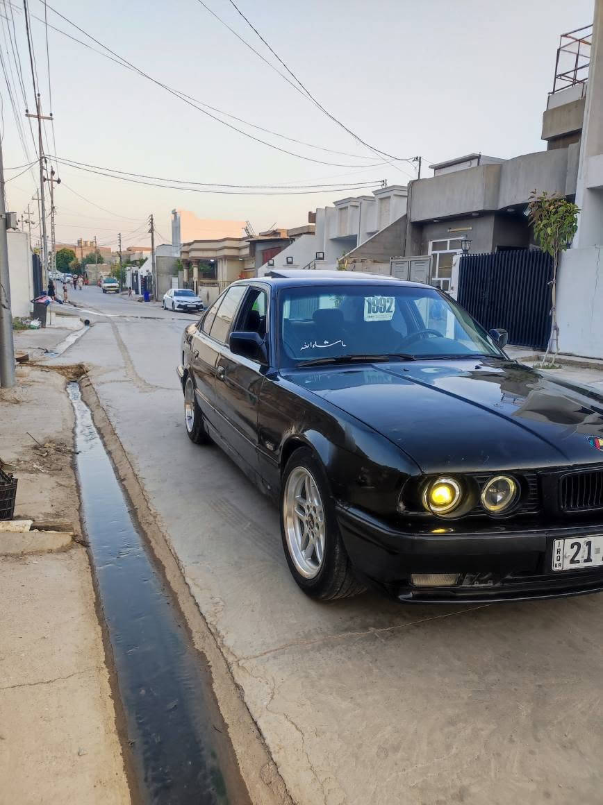 مؤديل1992سه نویتا2027 دەفربه زینیه هه يە سحر40ژمار ***********ژمار*********** شوێن که رکوک كركوك, العراق
