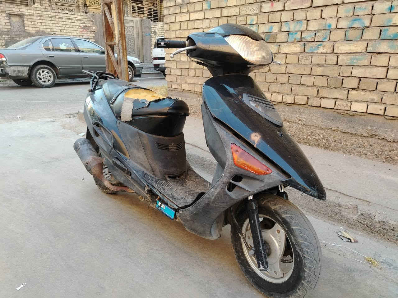 السلام عليكم دراجه ياباني رمبه نكره سلف مكينه لوك خرسه كهربائيات شغاله 250 الف وبيها مجال المشتل قرب تقاطع المطبك ***********
