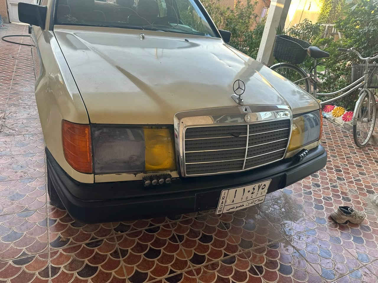 مرسيدس بنز مويل 90 نوع230 كير مكينه بطة نضافة 70‎%‎ كهربائيات كلهة شغالة سيارة خير من الله للبيع سعر40وبيهة مجال تواصل خاص او اتصل ع رقم *********** وبي واتس
