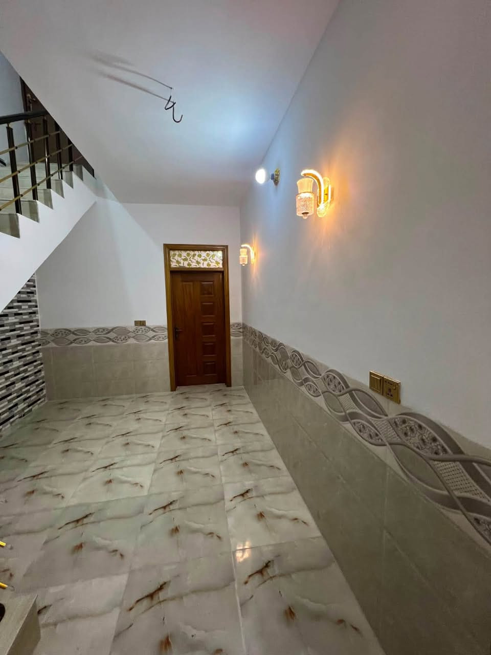 🏡 فرصة مميزة للسكن أو الاستثمار في كربلاء
دار 50 متر – طابق واحد
📍 حي الكرار – قرب مستشفى الكفيل
إذا تبحث عن موقع هادئ وخدمي وقريب من أهم المراكز، فهذا  العقار يستحق المشاهدة.
✨ الموقع مميز وسهل الوصول، ومناسب للسكن أو للاستثمار.
📞 للاستفسار والحجز:

***********

***********

#عقارات_أرض_الثراء #كربلاء #حي_الكرار #قرب_مستشفى_الكفيل #دار_للبيع #عقار_للبيع #استثمار_عقاري #عقارات_كربلاء
