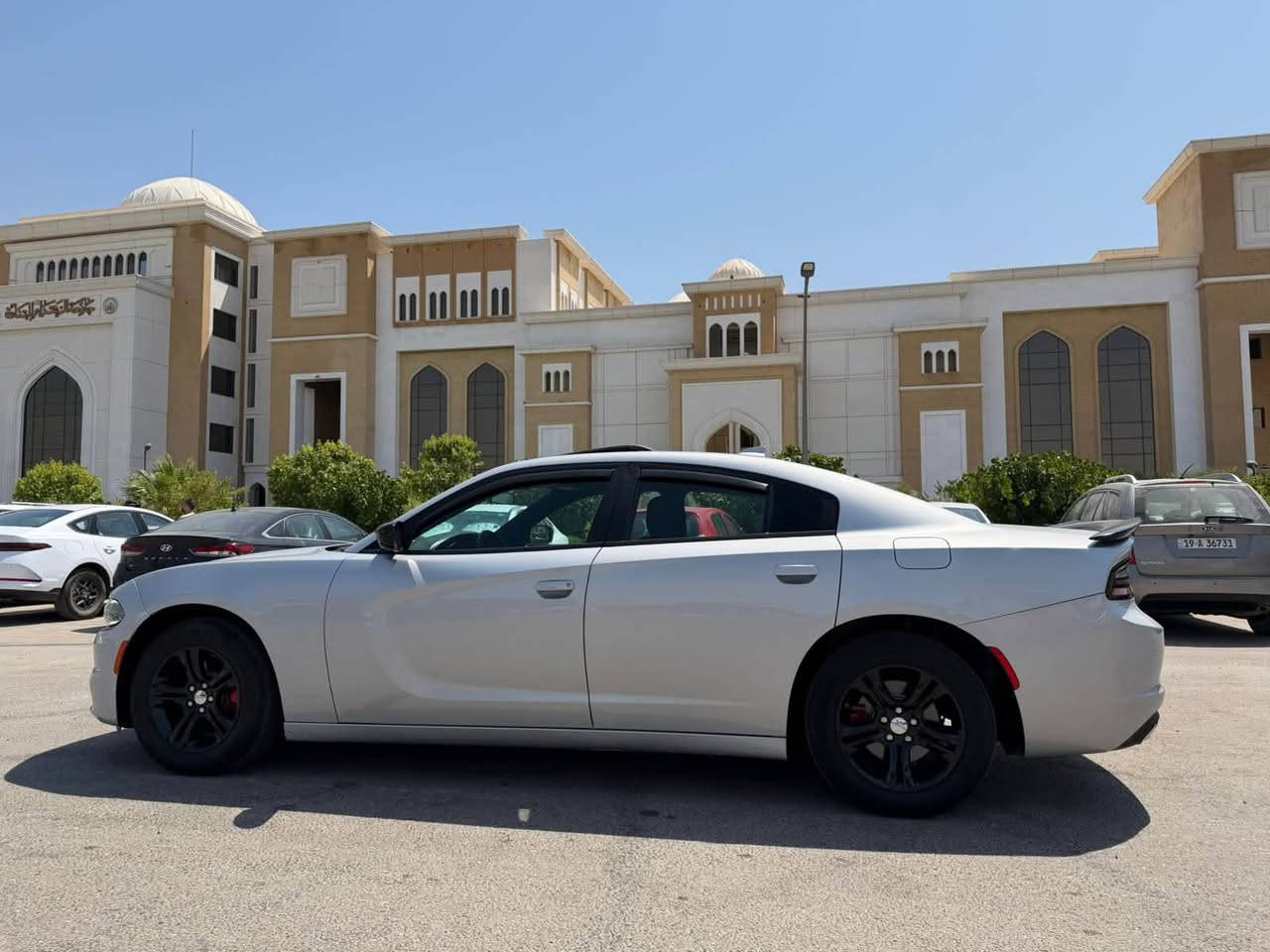 انسب جارجر سعر بكل العراق 2023 الاصدار الاخير  جارجر SXT فتحه جنطه كهرباء شاشه كار بلي 
رقم اربيل بسمي هزه ورقم جديد ماشيه 29 
حادثه بنيد حادث بسيط بدون دواخل ايرباك راجع سستم كامل 
تو ويل 
السعر خابرني  فقط وغير متواجد علا فيس 
*********** مستعجل علا بيع سعر مناسب فقط اتصال واتساب او رصيد
ملاحضه// السياره جديده اخوان بعده بريحه الشركه
