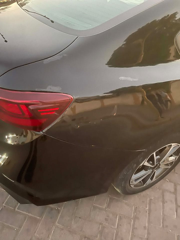 السلام عليكم 
كيا فورتي موديل 2024
رقم بغداد بسمي
ماشيه 38
مكينه 2000 دوش
صور الحادث واضحه 
فقط تبديل بدون قطرت صبغ
بدون دواخل 
مكاني بغداد
السعر 118
موبايل 
***********
