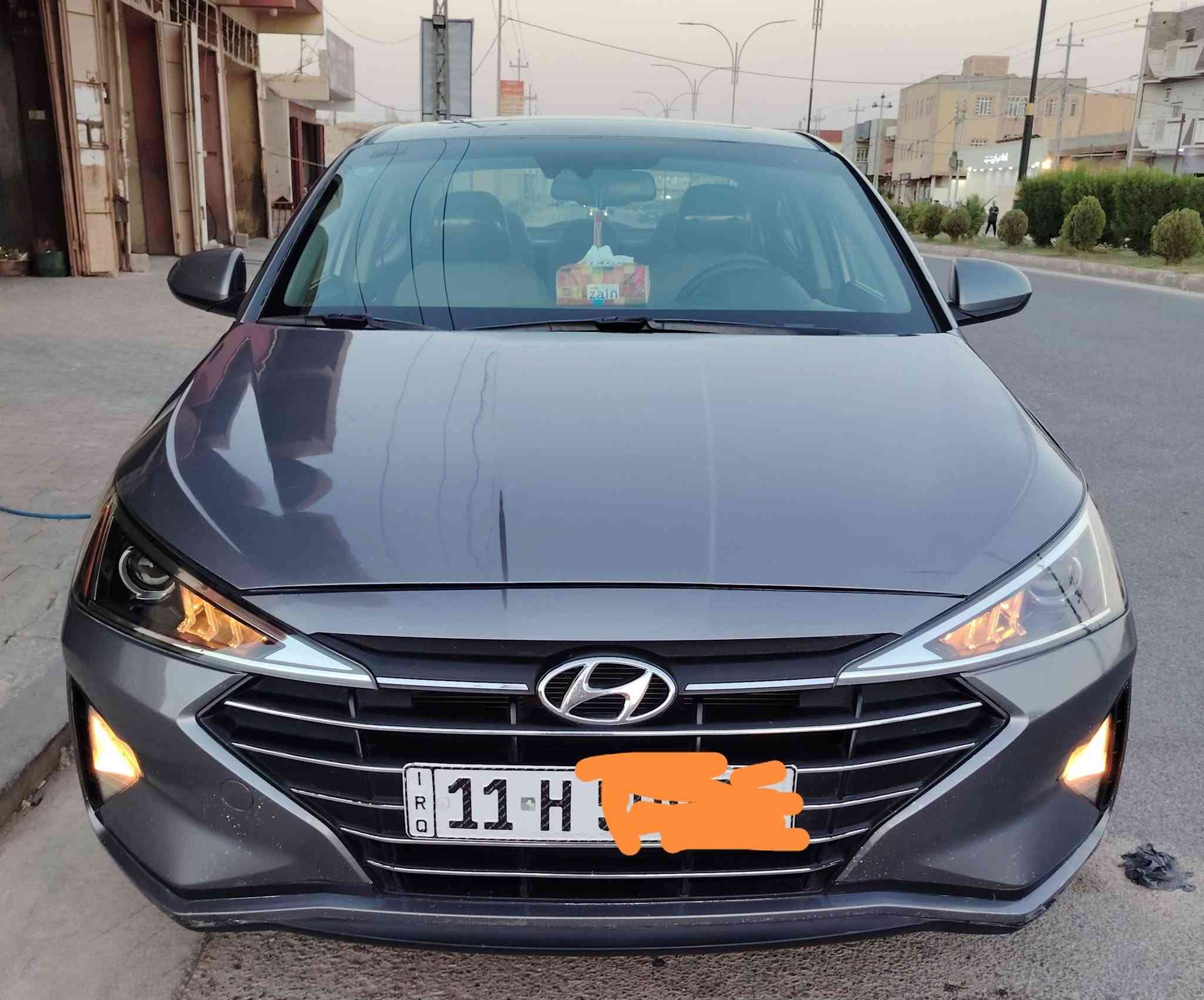 السلام عليكم النترا موديل ١٩ كير اي تي فول مواصفات فتحه دخول ذكي بصمه تشغيل حساس خلفي  حادث بنيد فقط بدون دواخل كفاله عامه كير ومحرك بدون فتح   ماشيه ١٢٠ تخم تاير صدر جديد تبريد ثلج منظومه غاز جاهزه من كلشي حادث امريكا وسونارها بالمنشور  سعرها ١٣٠ وبيها مجال رقمي *********** ابو ايمن مكاني  بغداد
