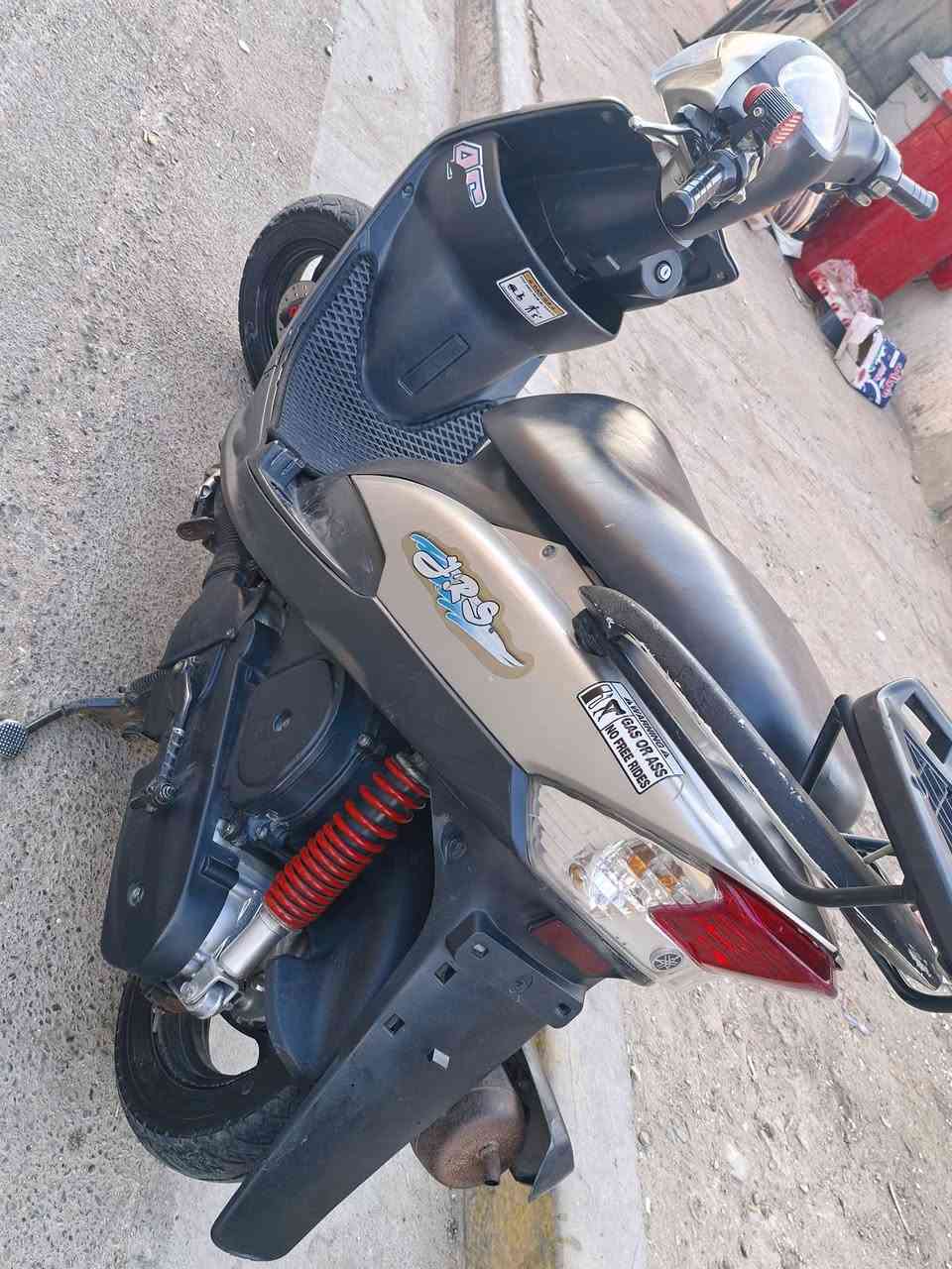السلام عليكم ماكس عدله للبيع دراجه حلوه ونضيفه
وتجي وتشوف بعينك سلف هندر كهربائيات كله شغاله
السعر 700 وبيه مجال
ملاحضه كلشي اكو بسوك وكلشي بسعره المو شراي
لا يكسر بسعر
وهذا رقمي ***********
