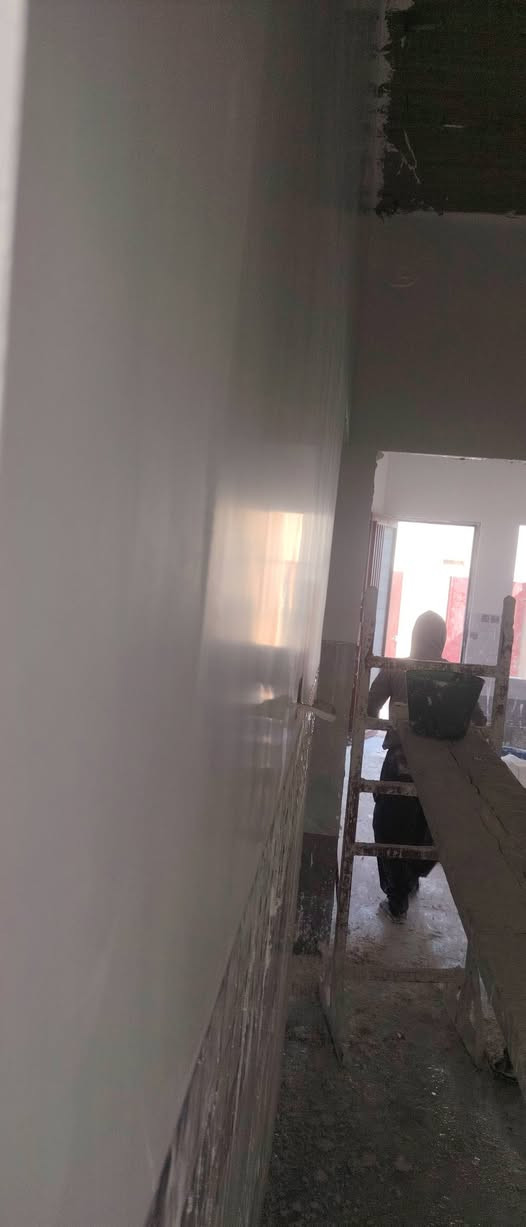 السلام عليكم لباخ جص متفرق حاليا شرط مساطر وزن شغلي موصل سهل نينوى ***********وتساب
