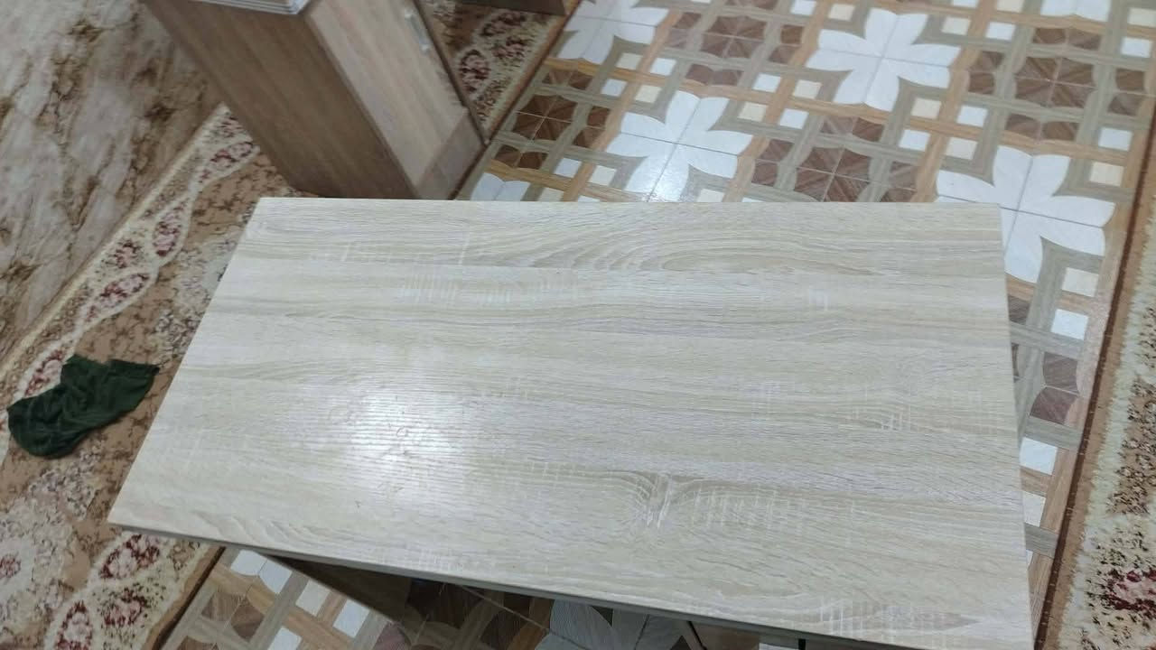 ميز • جديد • ١٠٠×٥٠×٧٥