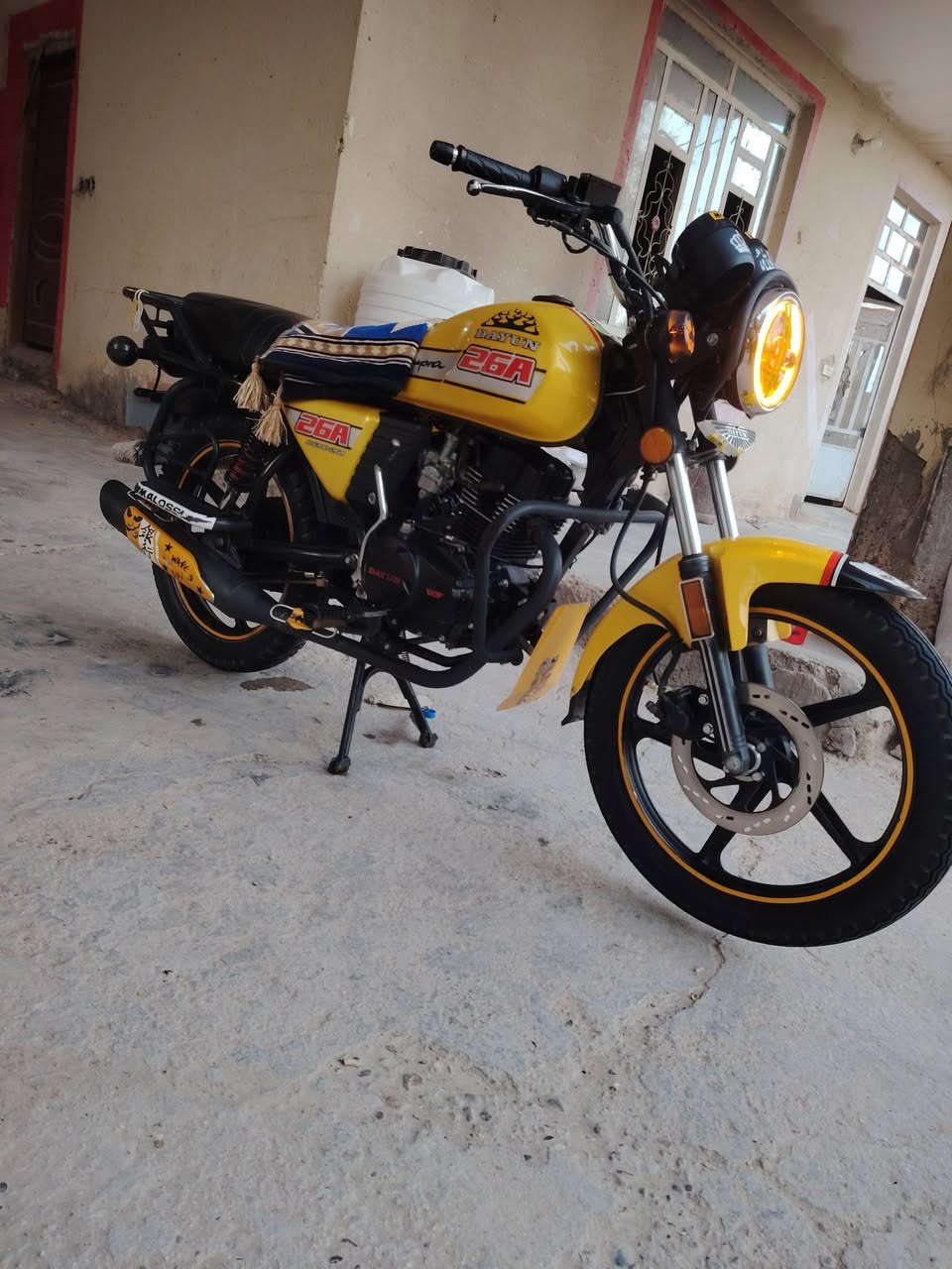 ديوان 23 محرك 200 وراق اصوليه مكفولة من كلشي مجنبزه فول واحد ع واحد زيره انظف من صوره رقمي *********** وتساب مكاني حله عوفي سعر 1950 بيه مجال مو شراي لا اتعبني

