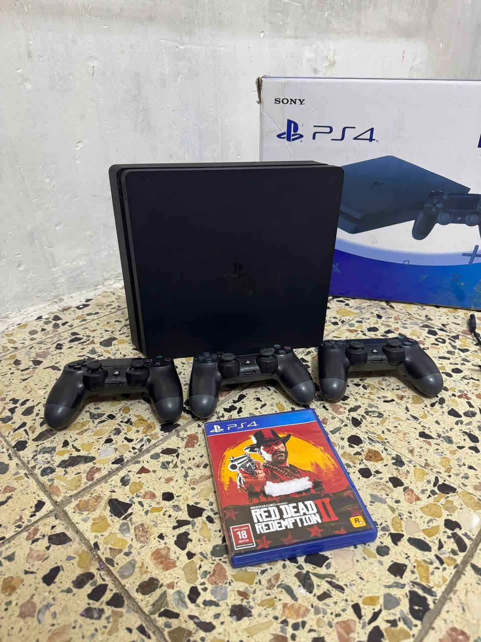 🎮🔥 PS4 Slim للبيع — مهكر ونظافة 90%

💰 السعر: 270 ألف فقط

🎮 الجهاز + 3 جوستكات
📦 الكارتونة الأصلية
💿 Red Dead Redemption 2 — قرص

🎮 الألعاب:
🥊 Mortal Kombat — كاملة
👫 It Takes Two — كاملة 
🚗 Crash Team Racing
🧊 Ice Age
🔐 A Way Out

✅ شغال بدون مشاكل
📲 واتساب: ***********
🚚 التوصيل متوفر حسب الاتفاق
