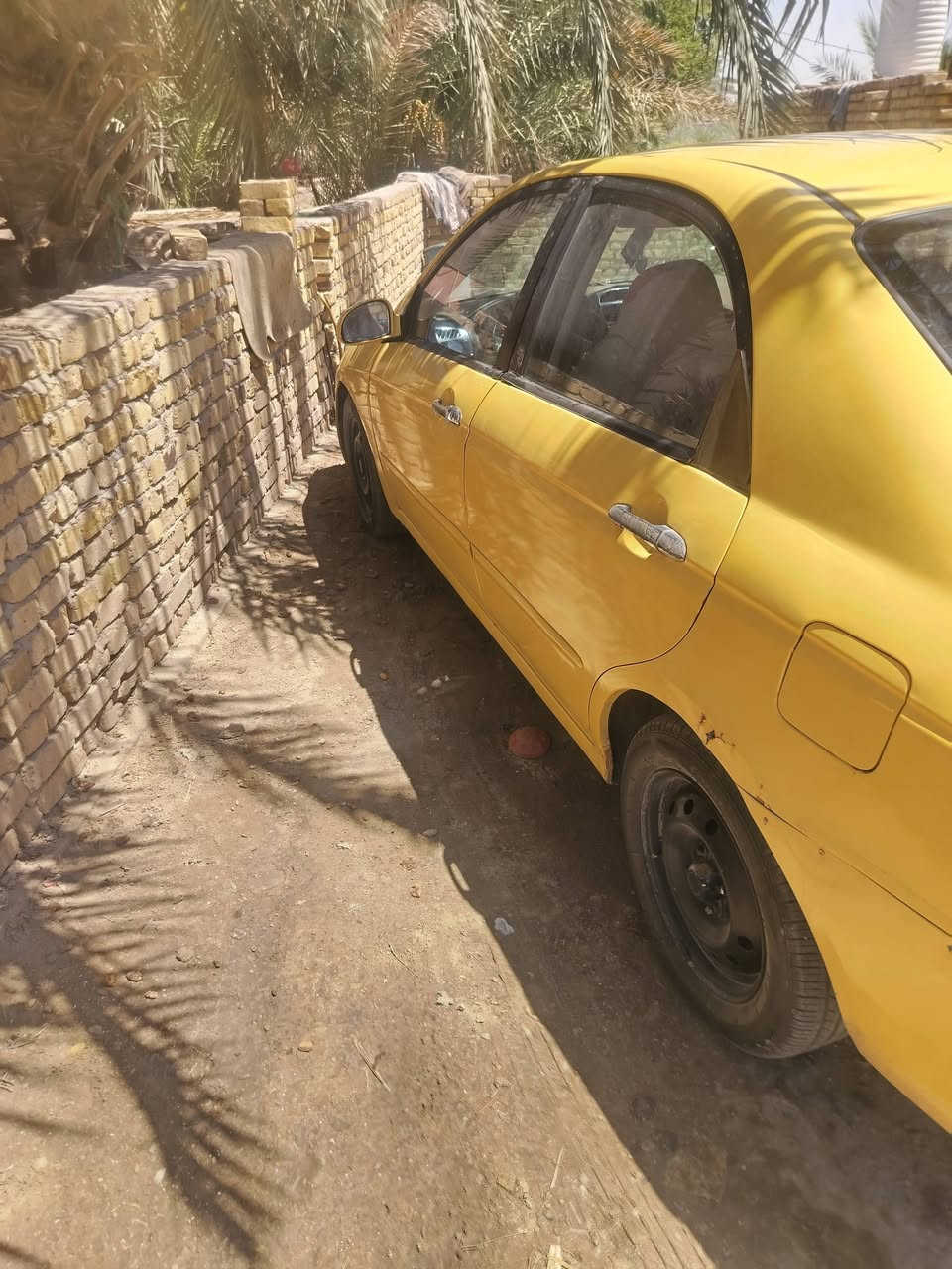 سبكترا 2009 وارد امريكي حادثها جاملغ الامامي الايسر تبديل فقط   رقم ذي قار انكليزي مصفرة هيئة وغرامات تبريدثلج ع شرط مكينتة نضيفة وحدادية جديدة تخم تاير نضيف بسمي مكاني السماوه السعر 72 وبيها مجال رقم الهاتف ***********
