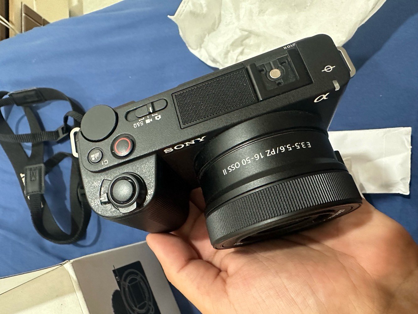 كامرة Sony zv e10 ii للبيع
الكامره مستعمله قليل جدا 
نضافتها 100‎%‎ حالها حال الي بالباكيت
باكيتها ووصل الشراء وملحقاتها كامله
السعر 1،100،000 دينار
بغداد الغزالية ***********