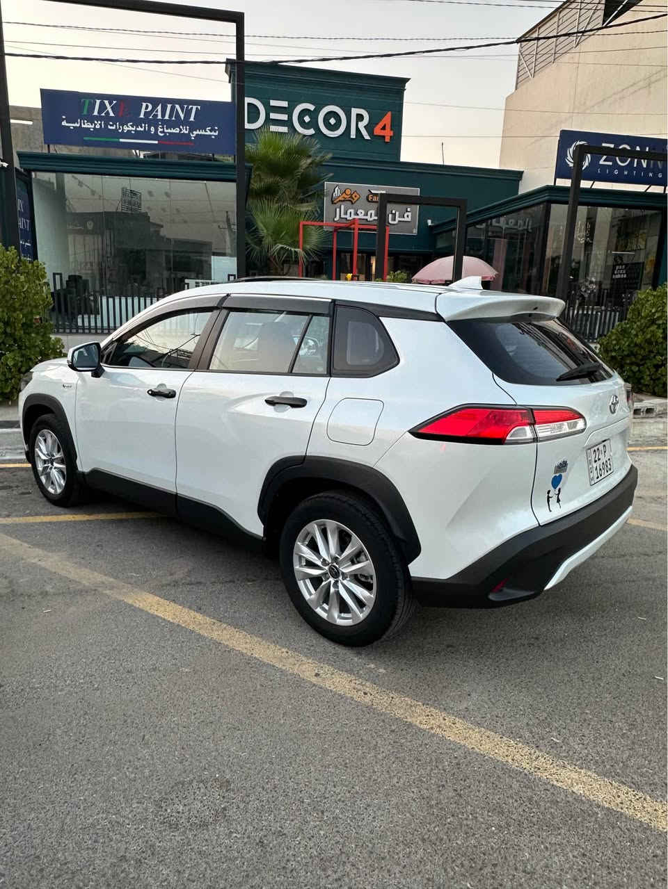 كورلا كروز 2025 ماشيه 26 سياره جديده كلش وجاهزه فول كماليات عازل حراره بجم مغلف كامل مع سلايد مغلف ضد الكسر 
سياره جاهزه من كلشي وجديده  للاستفسار *********** كركوك, العراق
