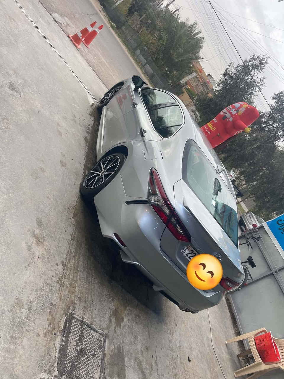 كامري 
موديل 2021
وارد امريكي 
بيه بابين تبديل نفس لون 
بدون صبغ بدون 
بدون ايرباك 
رقم  اربيل 
العنوان الفلوجة 
هاتف 📞 ***********
السعر 185 وبيهه مجال بسيط
