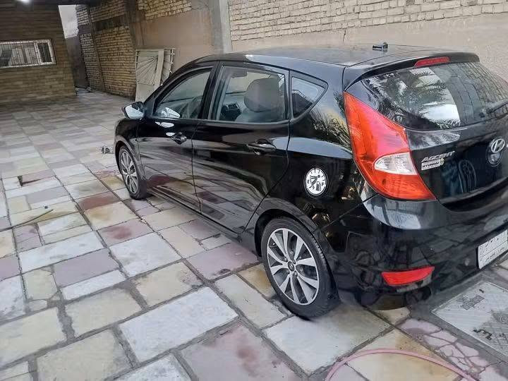 سلام عليكم اكسنت 2014 وارد أمريكي حادث جاملغ وبند بدون دواخل السياره جاهزه مكينه كير حدادا تبريد تخم تاير  ما بيها اي نقص *********** السعر 70 البصرة, العراق

نص مكتوب في الصور:
- السوق المفتوح opensooq.com