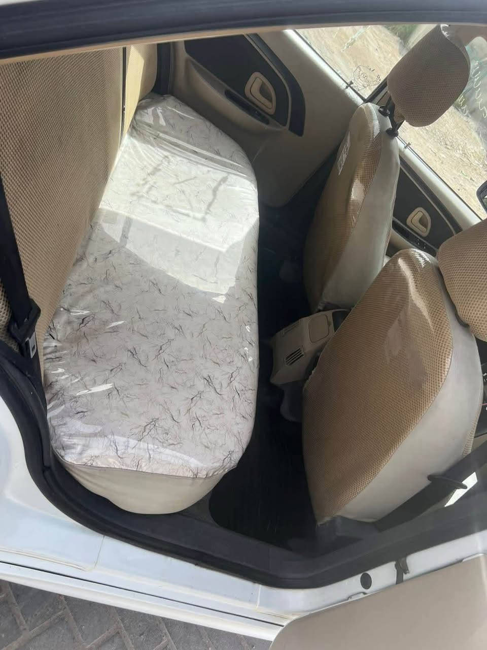 بيجو بارص موديل 23 سعرها 63 ورقة وبيها مجال بسيط سياره  بيها دعمه بدون دواخل مبدل باب وبنيد وجاملغ بدون دواخل اكرر سياره جاهزة على اخر حباية حداديه جديده تخم تأير جديد دوشمه جديده سياره تخبل رجاء مو شراي لا يراسل ***********وتساب البصرة, العراق

