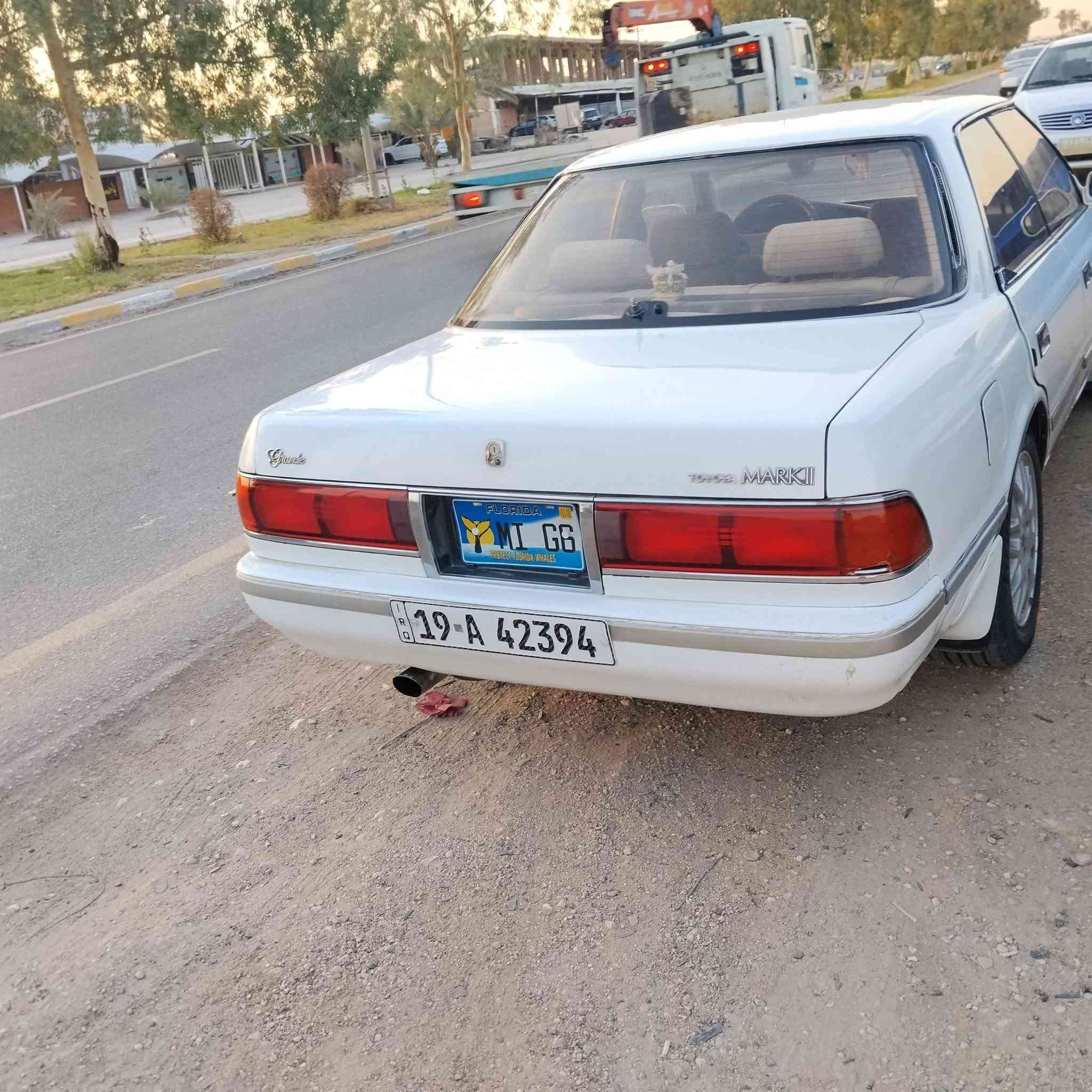 السلام عليكم
مارك عضم موديل 91 رقم كربلاء الجديد 

مكينه كير جديد تبريد ثلج 

حداديه جديده تخم تاير جديد 
بس المشط الستيرن تعبان فقط 

السياره لا كص ولا نقل جثه ولا الضربه القويه 

السعر 55ومجال 

المكان حله محاويل

***********
