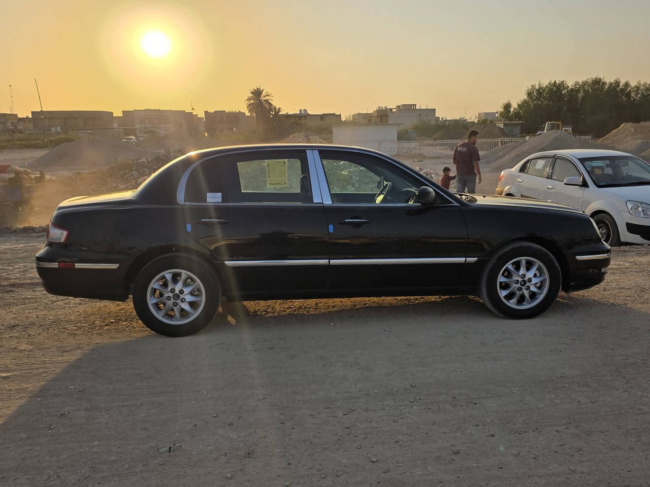 السلام عليكم
كيا امانتي موديل 2005
مكينة بلادي 3500
السعر 45
للاستفسار الاتصال على الرقم 
***********
***********
