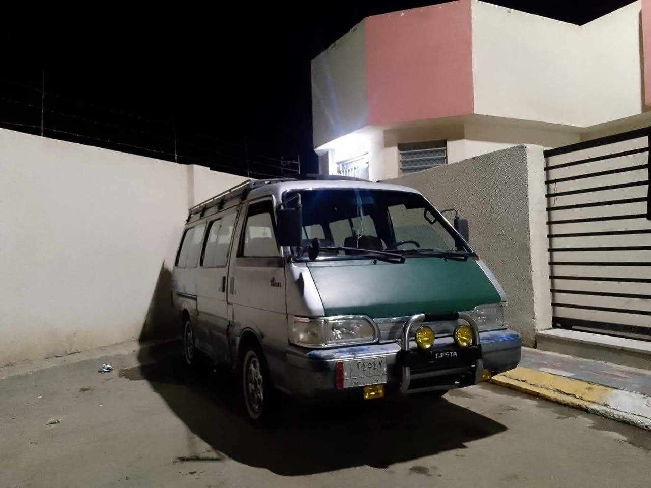 السلام عليكم كيه بستا للبيع موديل 93 سياره نضيفه جاهزه بلاديه شواصي جدد مكينه جديده سياره خير من الله سنويه نافذه تريد وكالة تريد تحويل سعر 38 بيه مجال مكاني ورديه خارج شراي يتصل ***********
