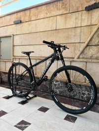 للبيع Cannondale Lefty f29🌟 المعدن كاربون حجم الفريم M  حجم التاير 29 ...